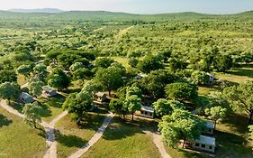 Unyati Safari Lodge