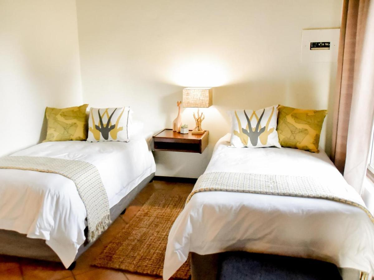 Unyati Safari Lodge Hectorspruit Extérieur photo