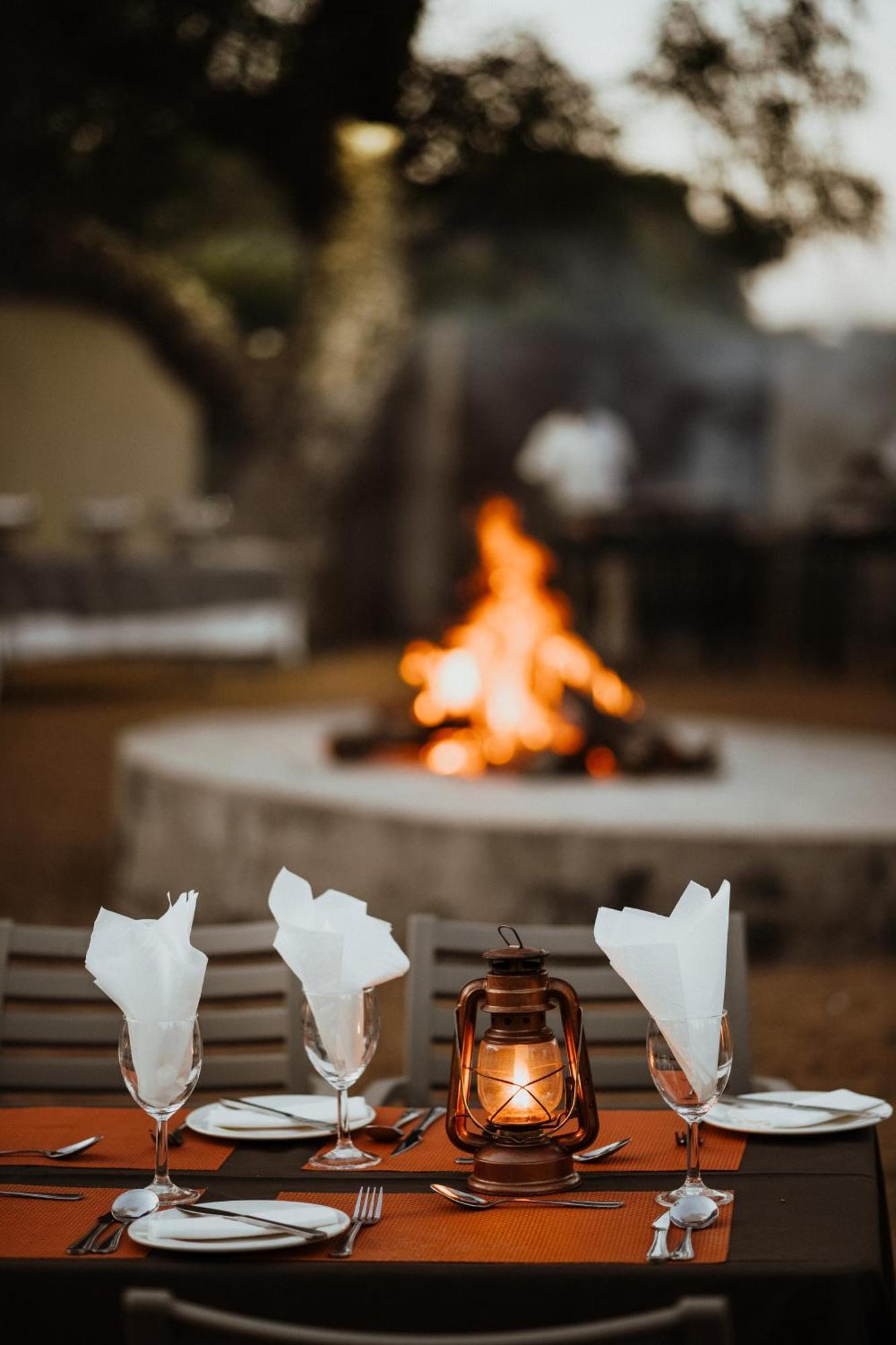 Unyati Safari Lodge Hectorspruit Extérieur photo